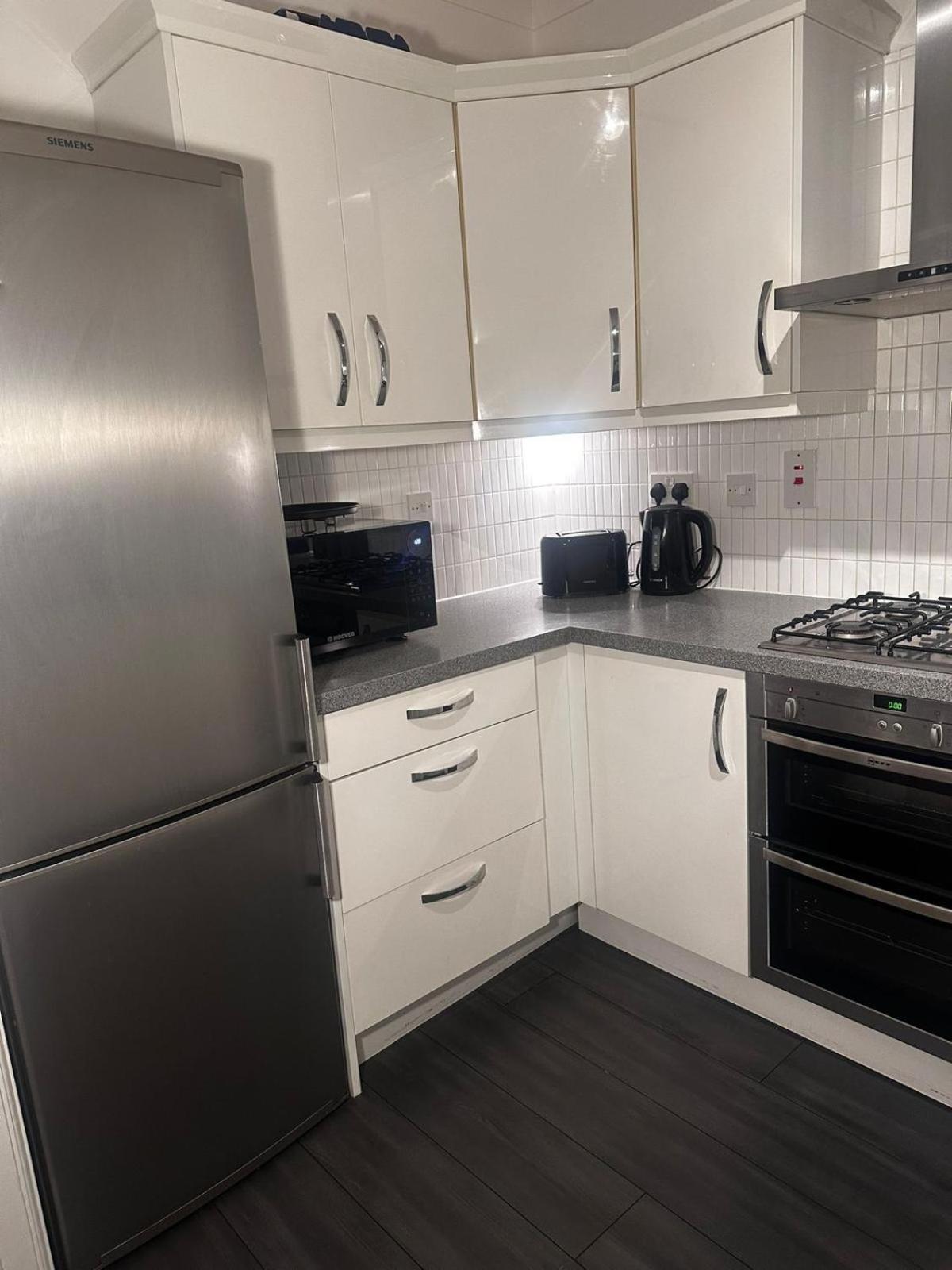 City Lux Apartment ลอนดอน ภายนอก รูปภาพ