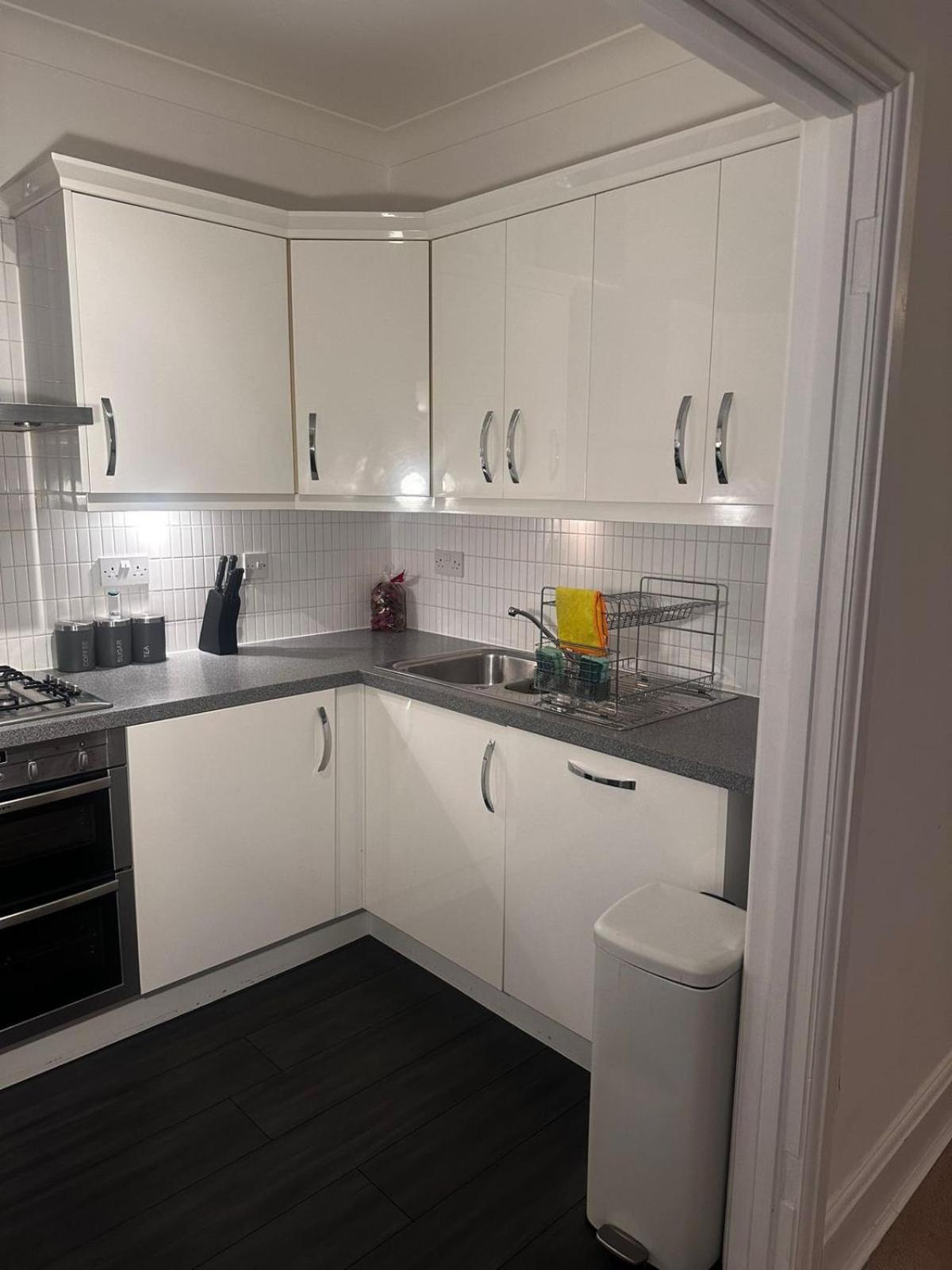 City Lux Apartment ลอนดอน ภายนอก รูปภาพ